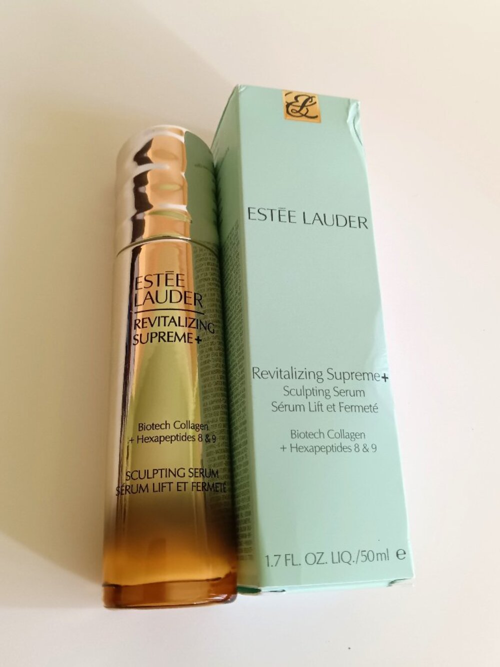 Revitalizing Supreme+ Sculpting Serum Biotech Collagen + Hexapeptides 8 & 9